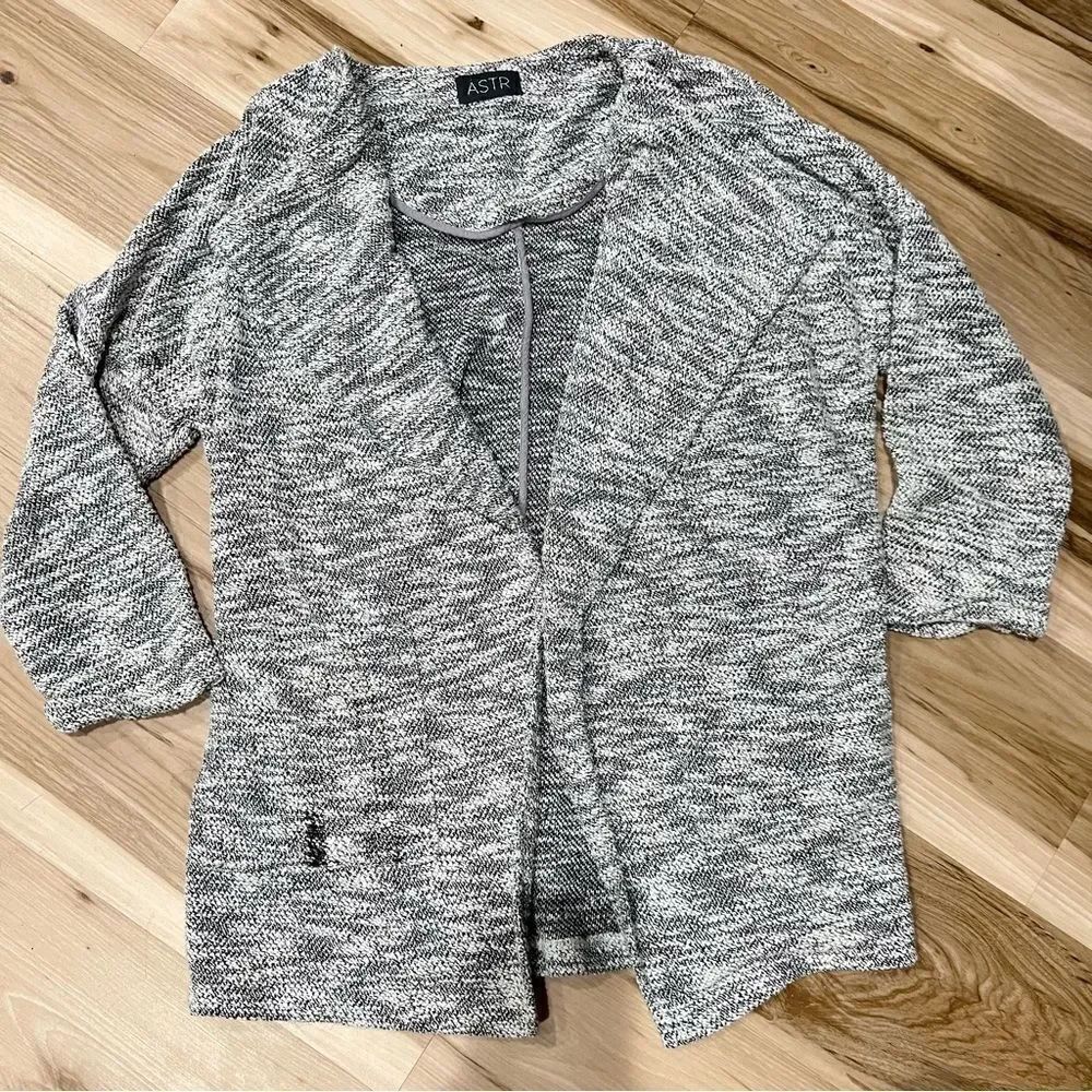 ASTR The Label Grey Open Front Cardigan Women’s Small